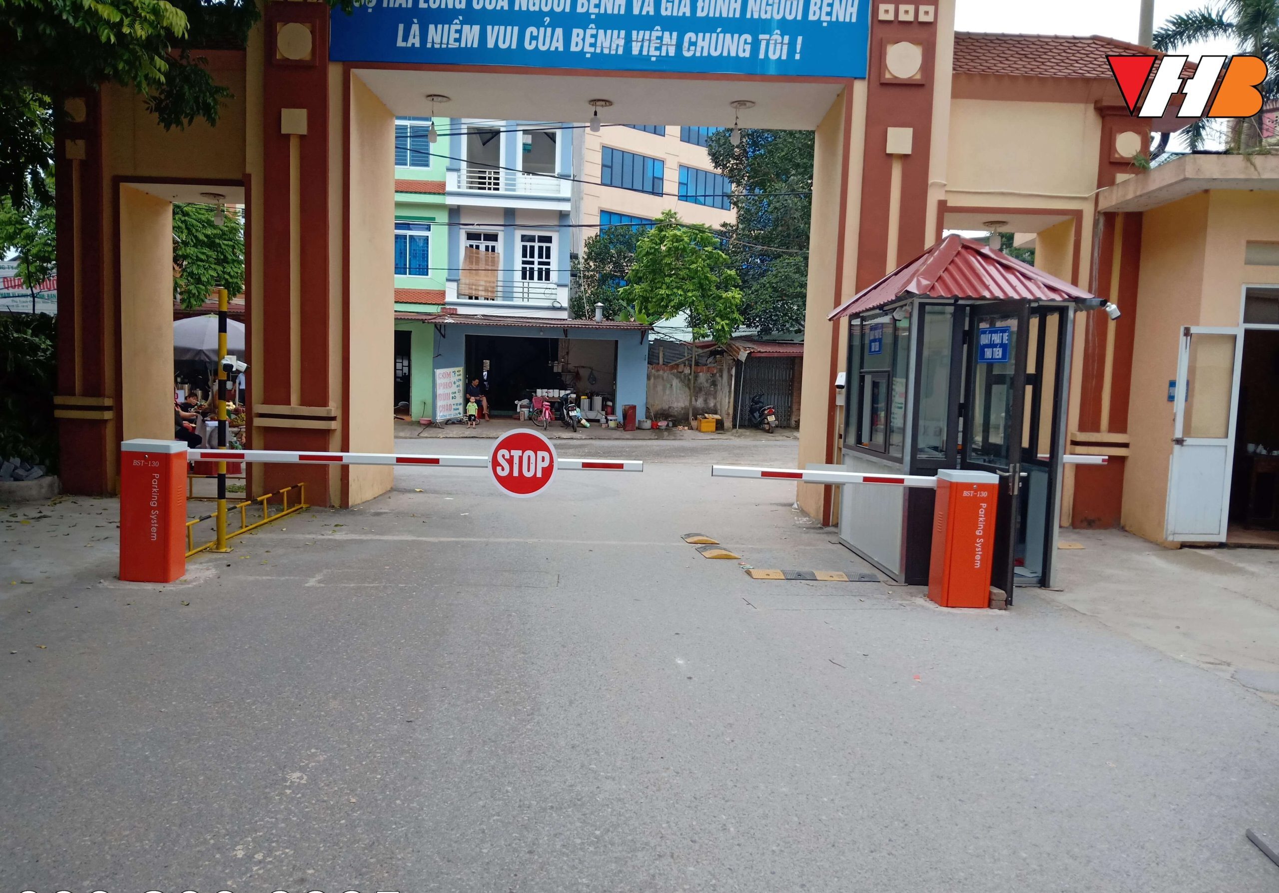 Barie tự động BST 130