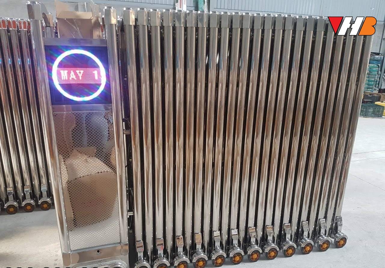 cổng xếp inox tự động tại Sơn La