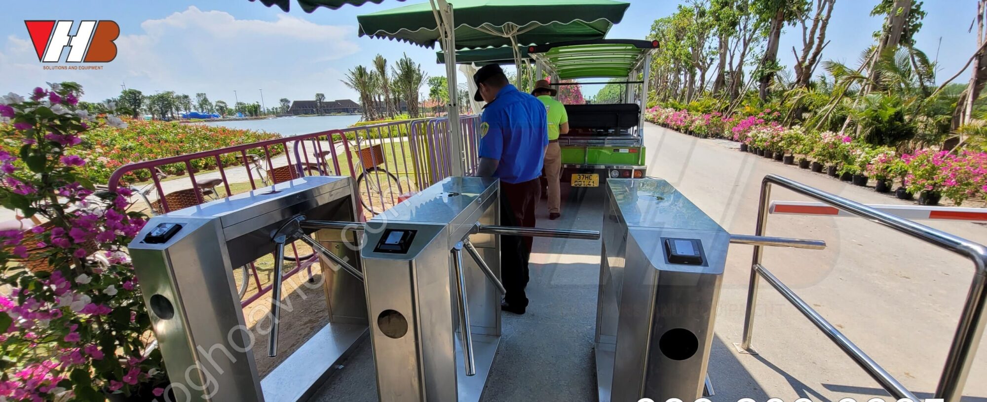 hệ thống kiểm soát ra vào khu nghỉ dưỡng tích hợp Qrcode