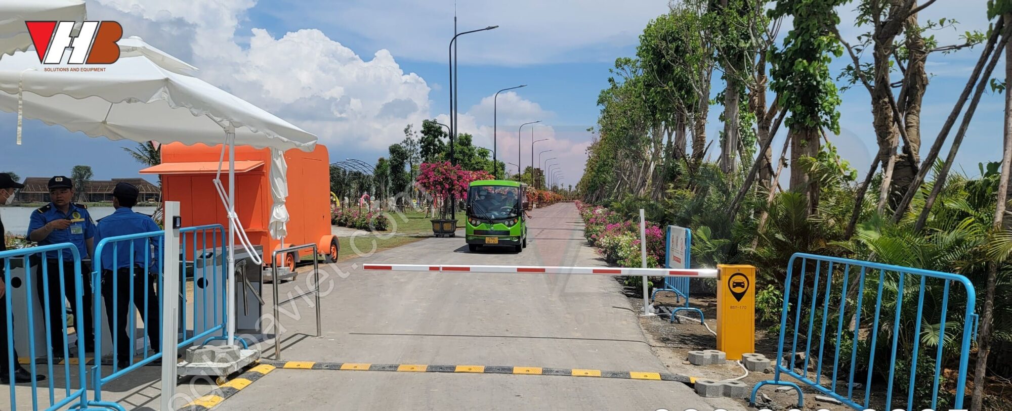 hệ thống kiểm soát ra vào khu nghỉ dưỡng tích hợp Qrcode