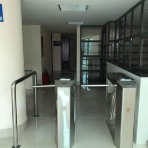 Cổng xoay 3 càng tripod