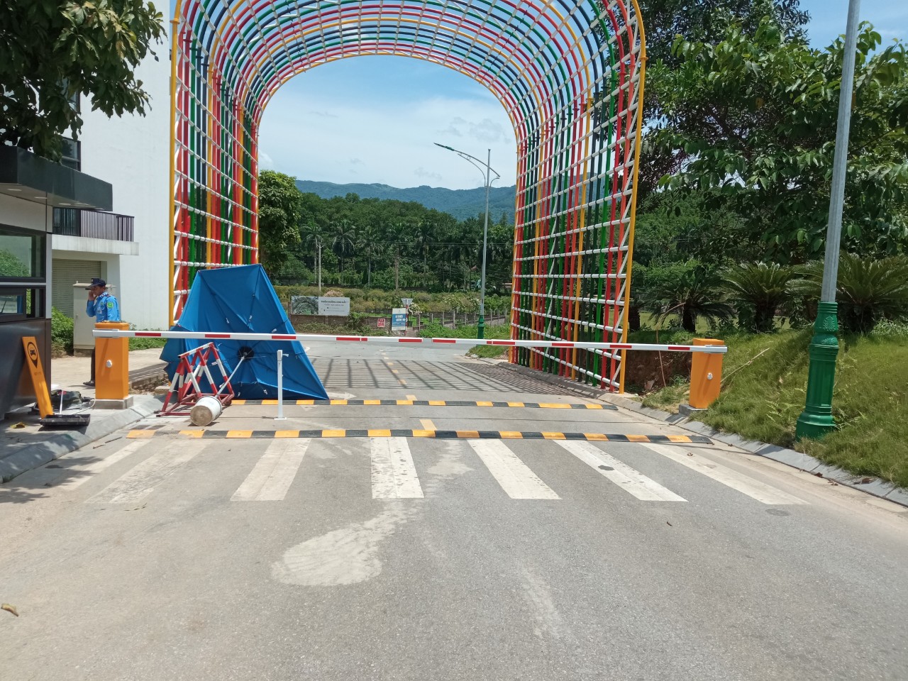 Lắp đặt barrier tự động tại Hòa Bình