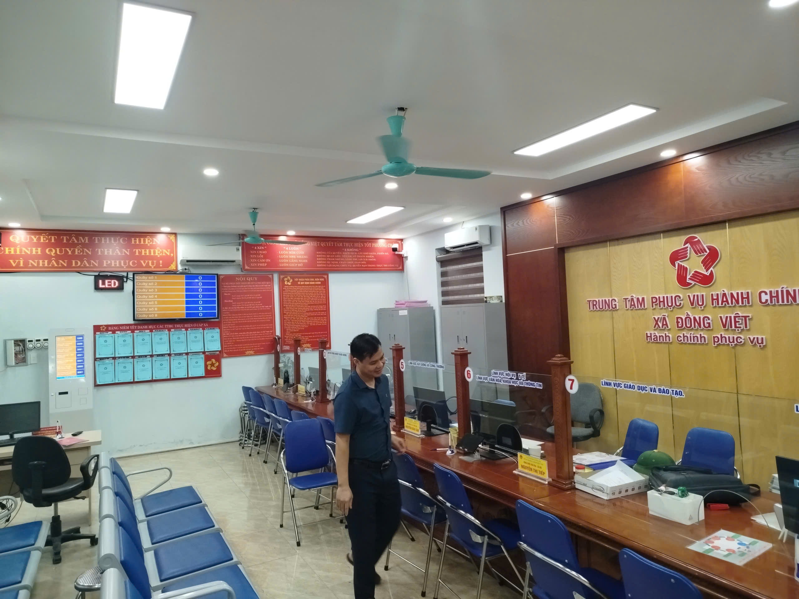 HỆ THỐNG LẤY SỐ XẾP HÀNG TẠI XÃ ĐỒNG VIỆT, TỈNH BẮC NINH 4 HỆ THỐNG LẤY SỐ XẾP HÀNG TẠI XÃ ĐỒNG VIỆT, TỈNH BẮC NINH