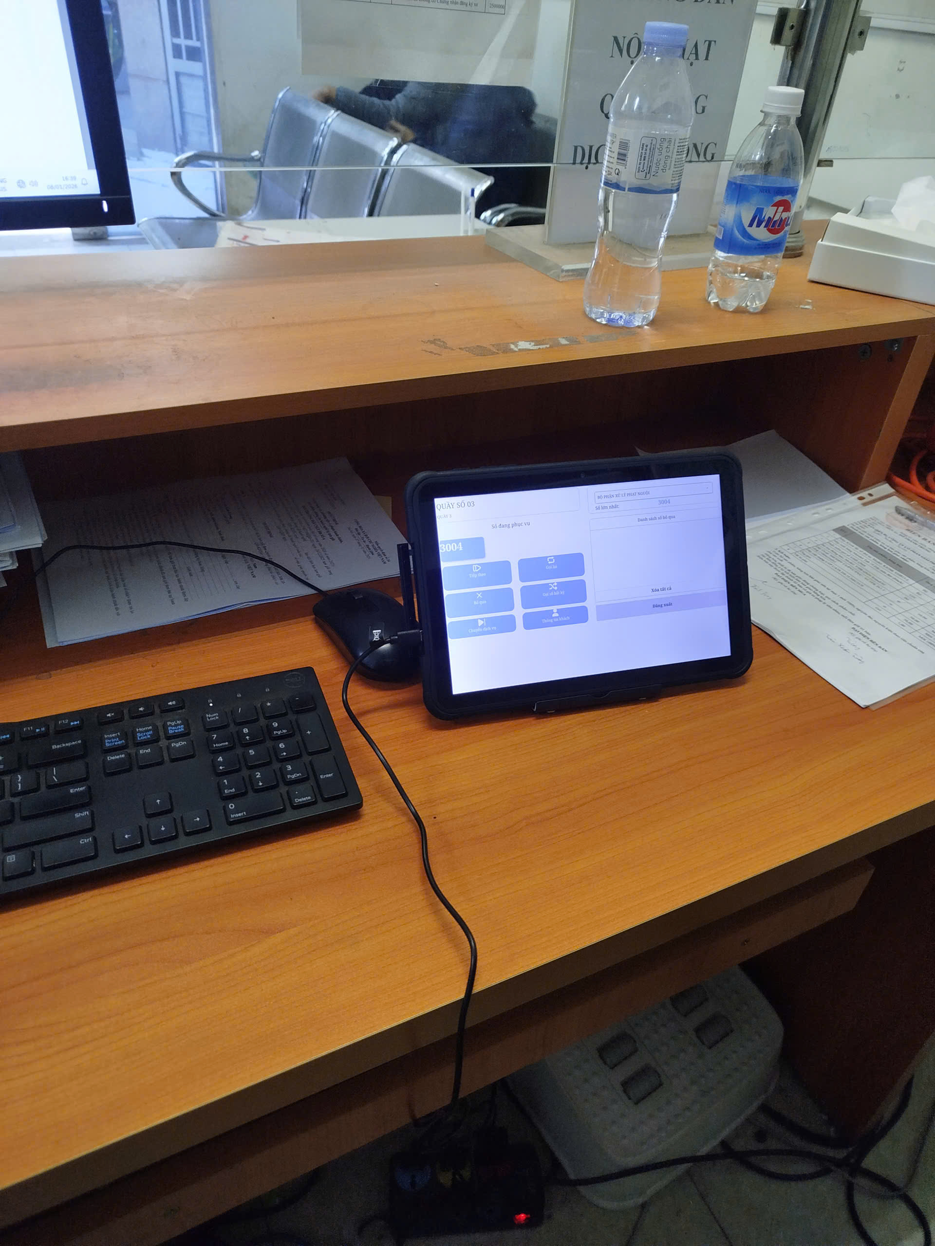 Hệ thống gọi số xếp hàng bằng tablet 1 Hệ thống gọi số xếp hàng bằng tablet