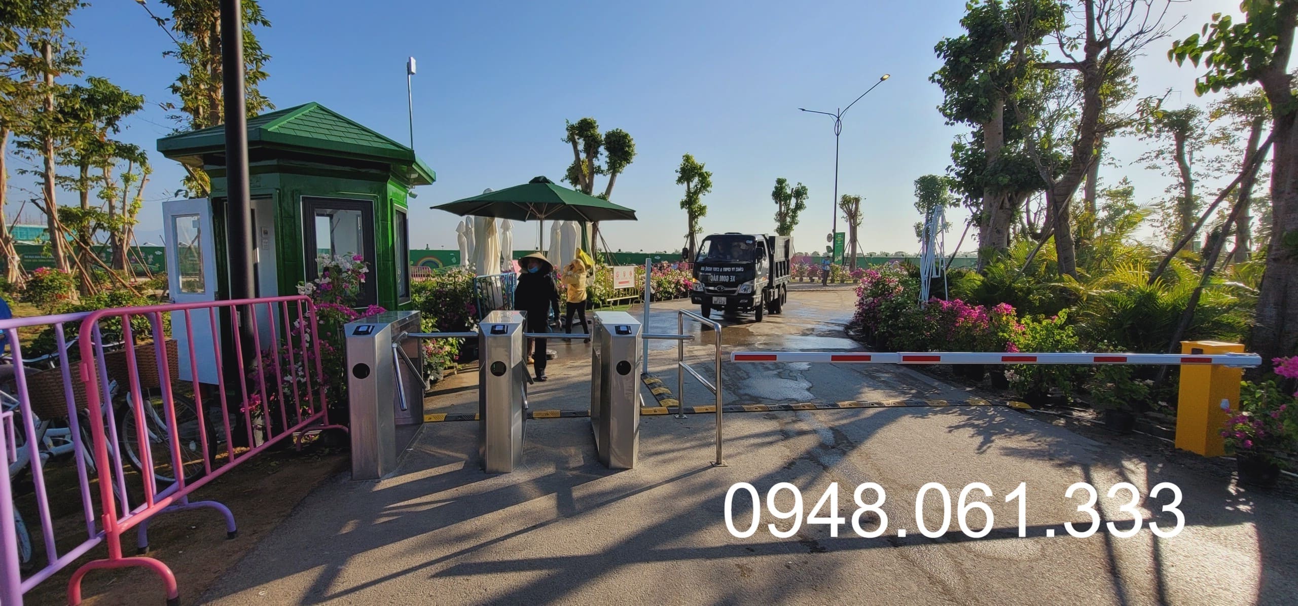 BÁN VÉ ĐIỆN TỬ QR CODE CHO BỂ BƠI 15 HỆ THỐNG SOÁT VÉ KHU VUI CHƠI NGOÀI TRỜI