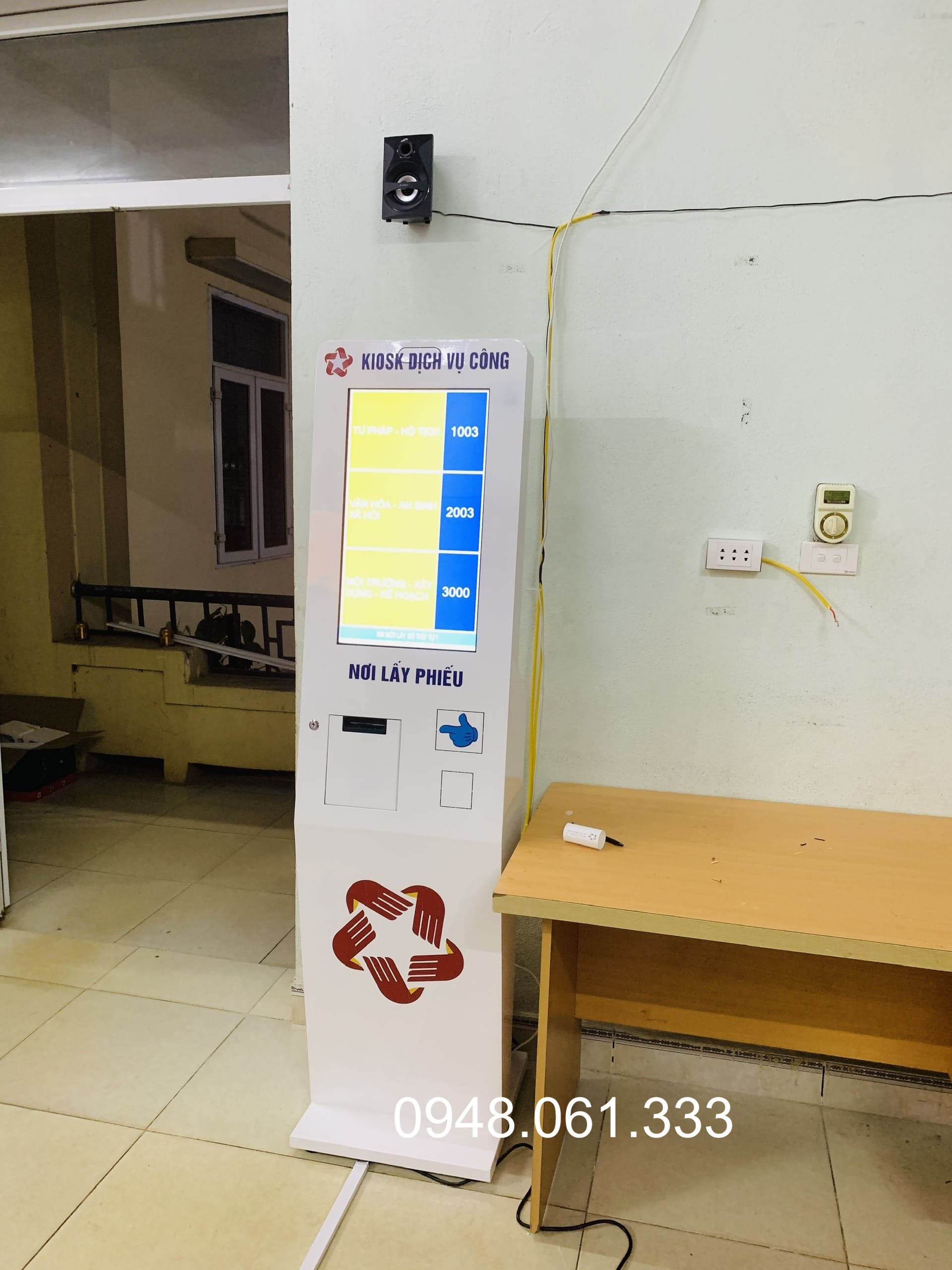 MÁY LẤY SỐ XẾP HÀNG CHO VĂN PHÒNG NHÀ NƯỚC