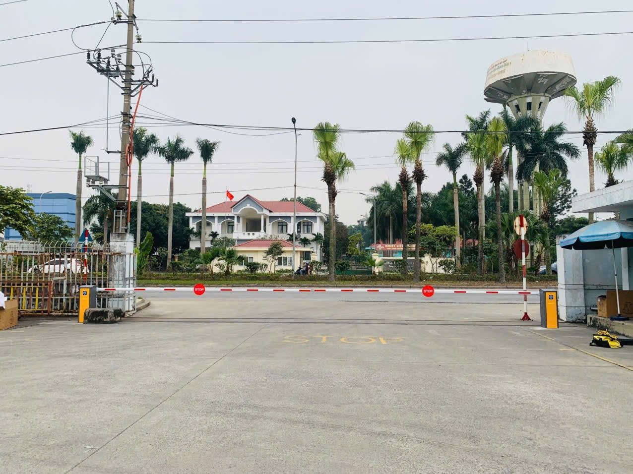 Barie tự động lắp tại Khu công nghiệp Quang Minh Hà Nội