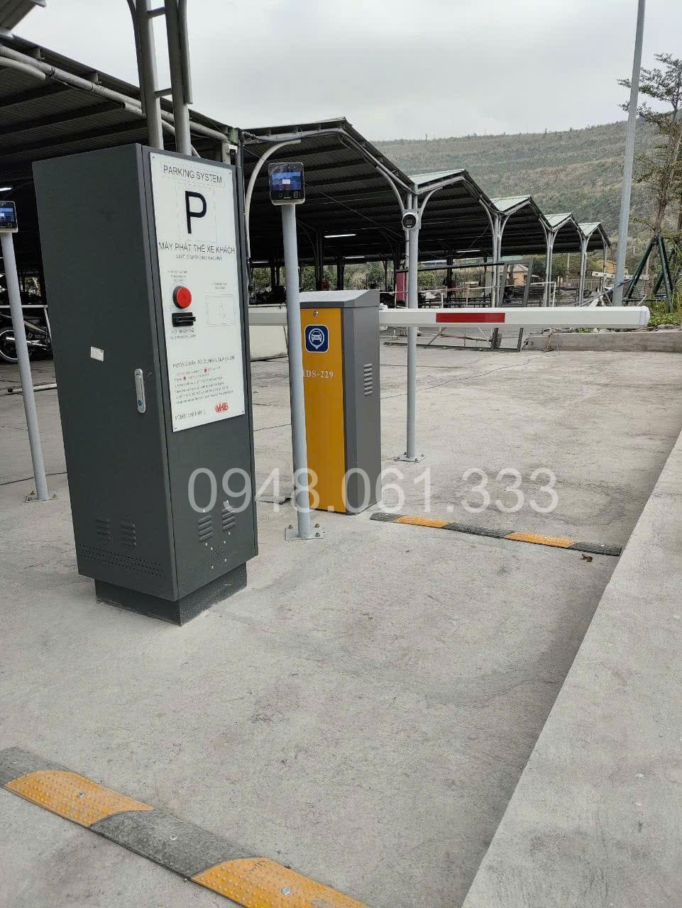 Hệ thống quản lý bãi xe tự động VHB